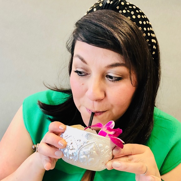 Meet your Posher, Yvyvonne - Picture 1 of 4